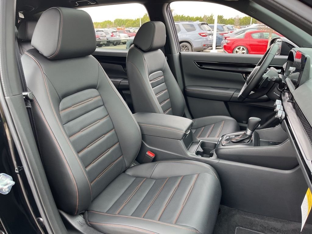 2026 Honda CR-V Sport Touring - Photo 31