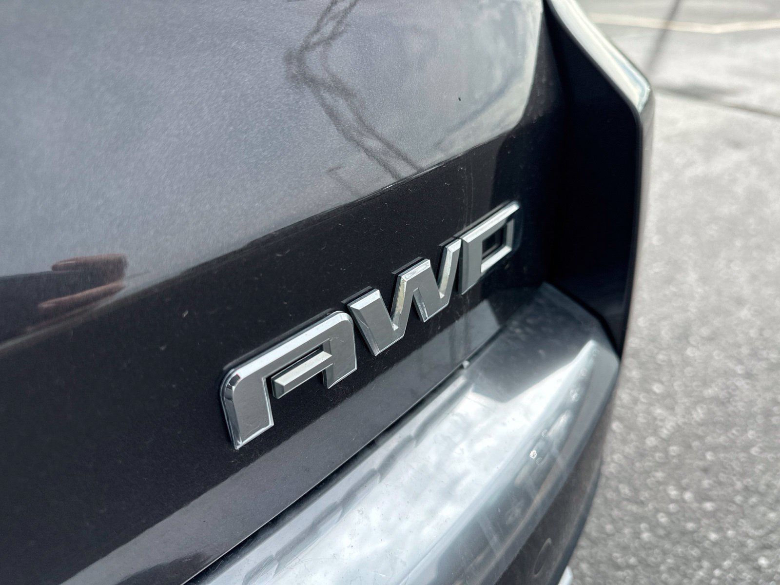Used 2017 Silver GMC Limited image 8