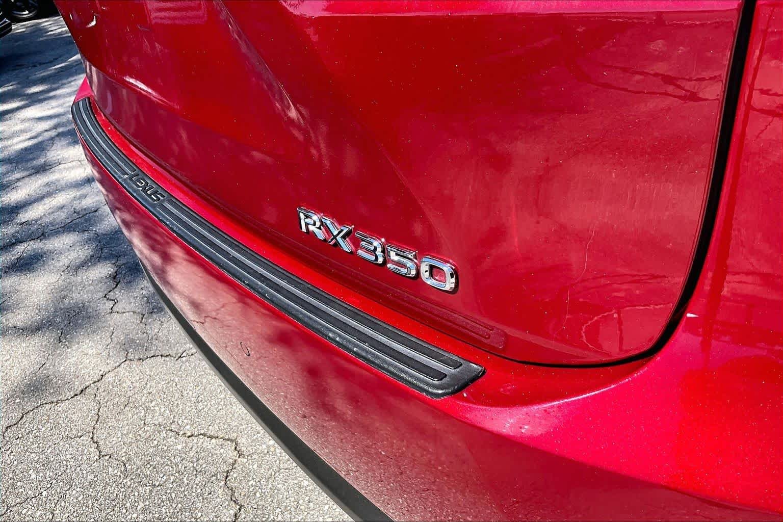 Used 2017 Matador Red Mica Lexus  image 10
