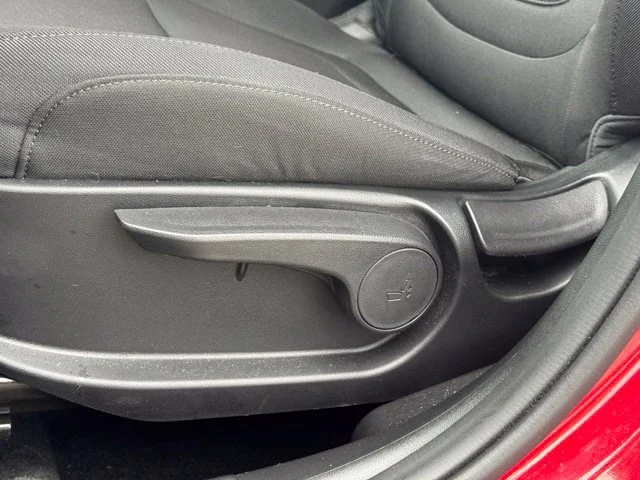 Used 2025 Red Hyundai SE image 16
