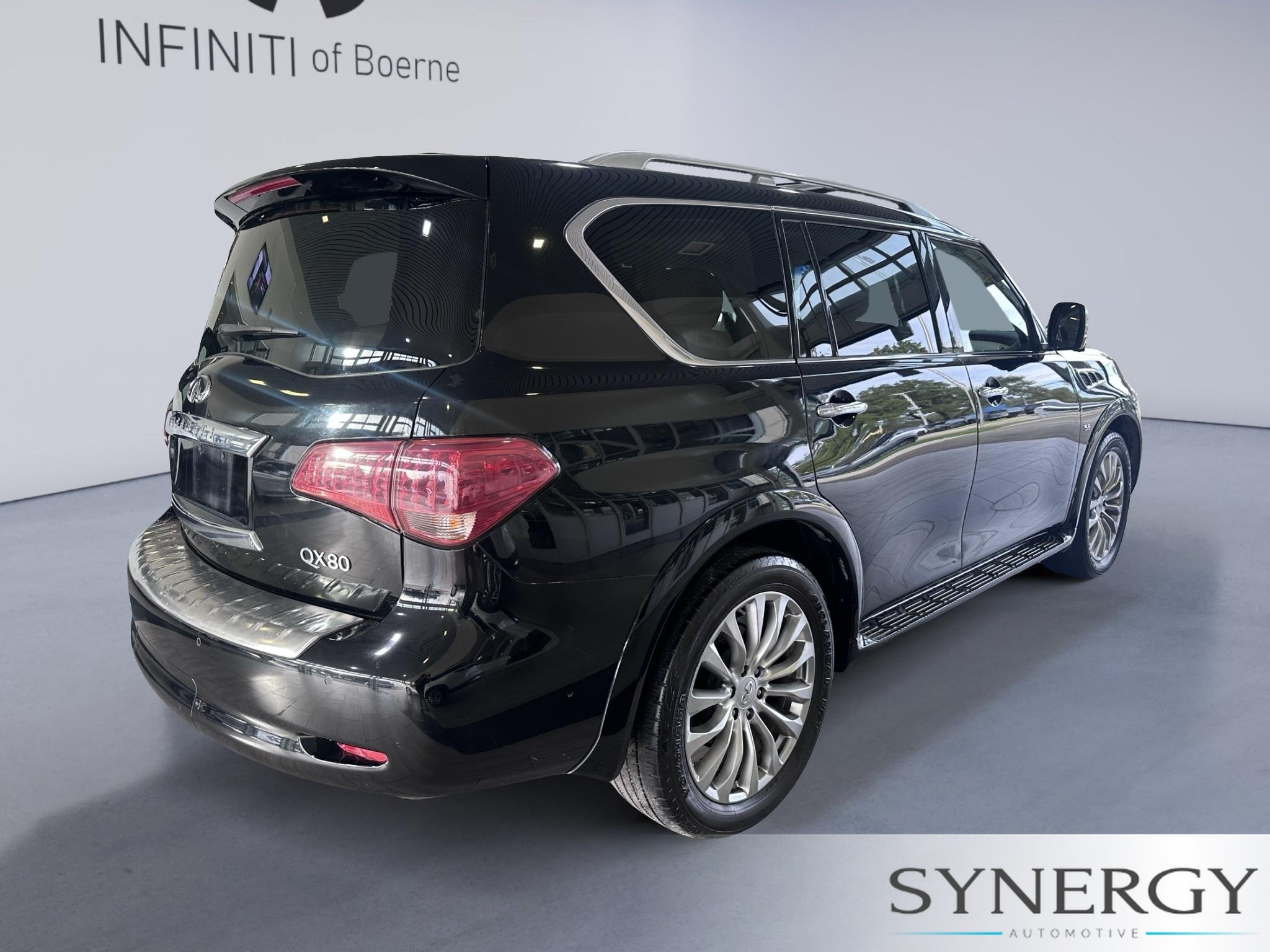 Used 2015 Black Obsidian INFINITI Limited image 6