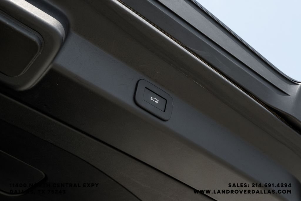 Certified Used 2025 Santorini Black Metallic Land Rover SE image 57