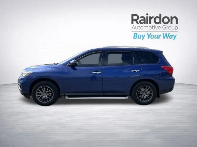 Used 2018 Caspian Blue Nissan SV image 5