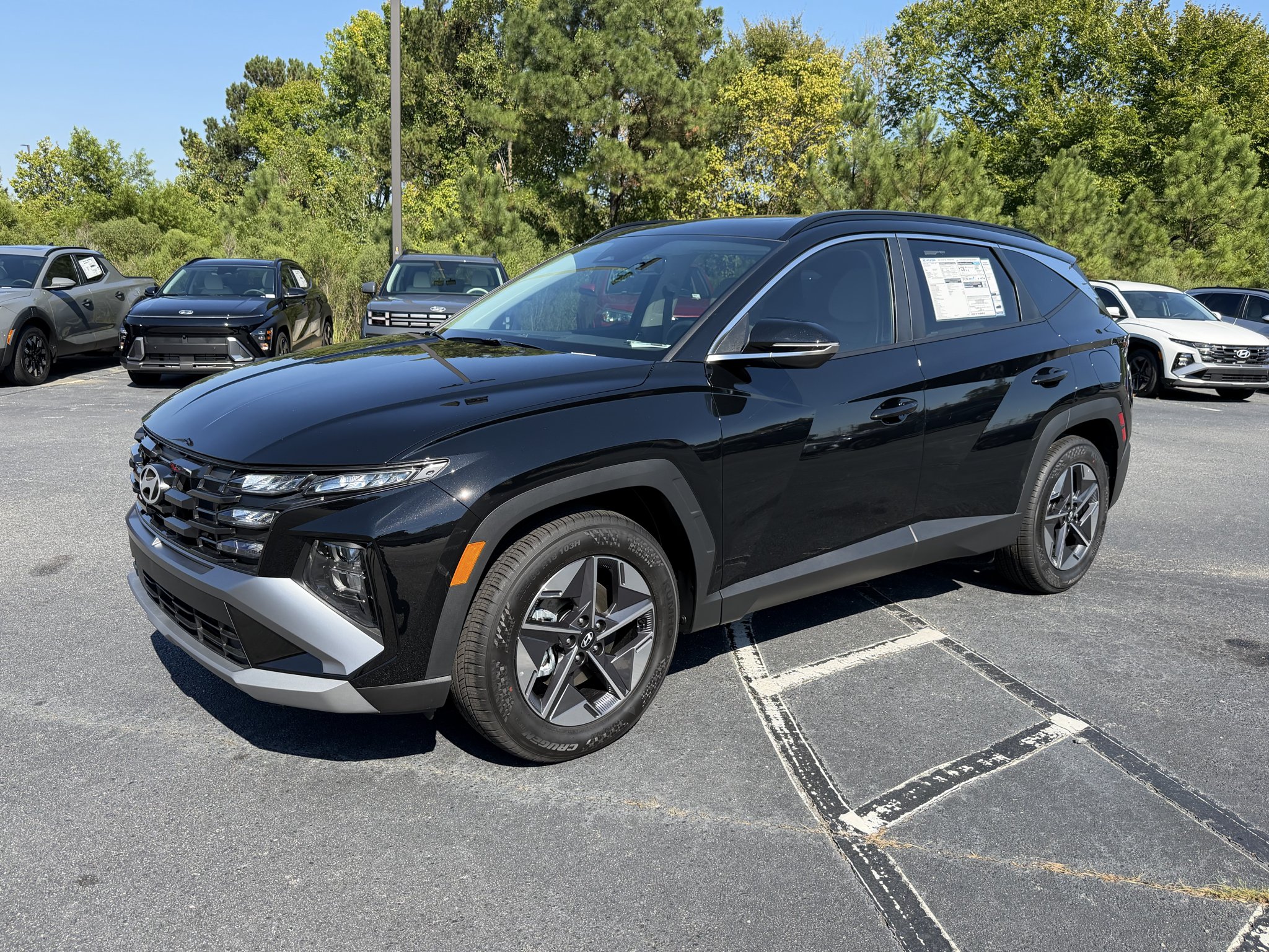New 2026 Phantom Black Hyundai SEL Premium FWD image 31