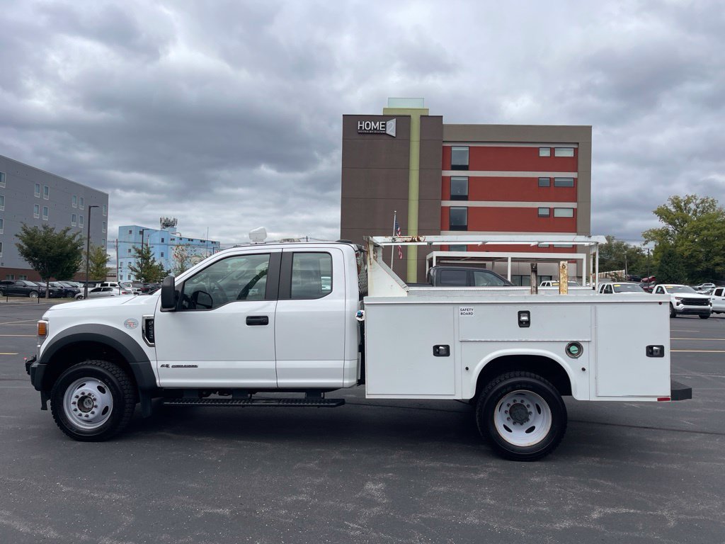Used 2021 White Ford XL image 10