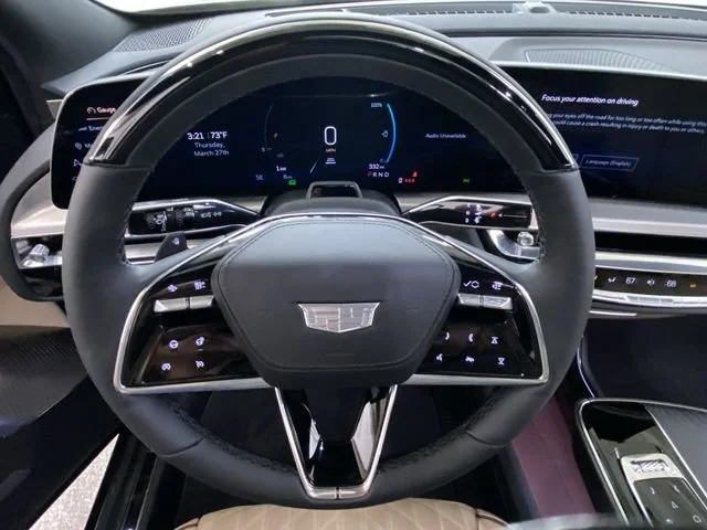 2025 Cadillac LYRIQ Luxury 3 - Photo 19