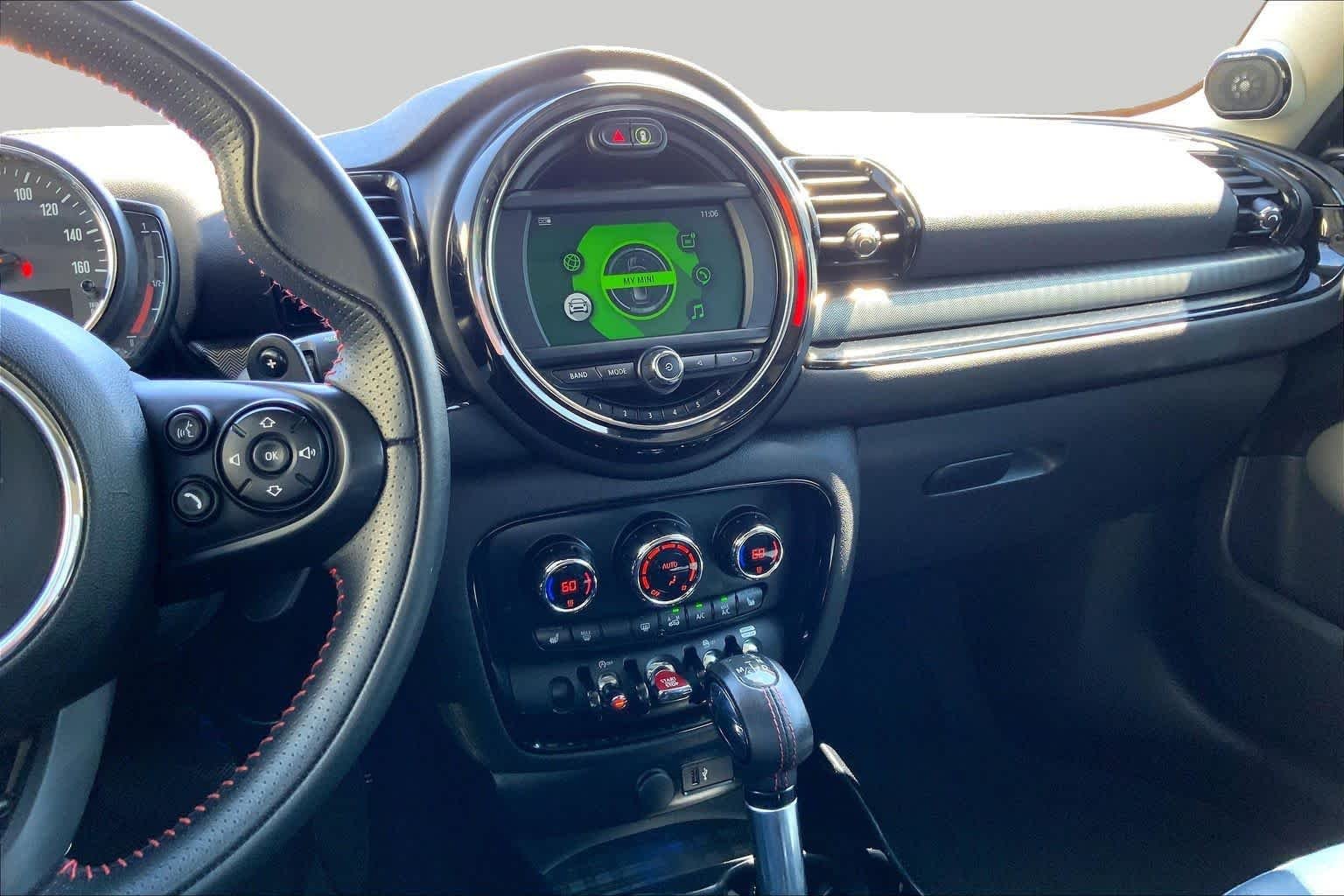 Used 2019 Melting Silver Metallic MINI Cooper S image 6