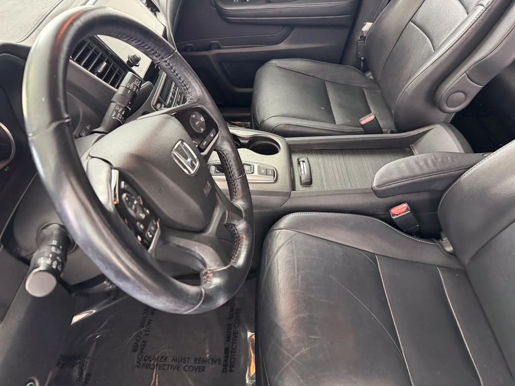 Used 2024 Black Ford Platinum image 22