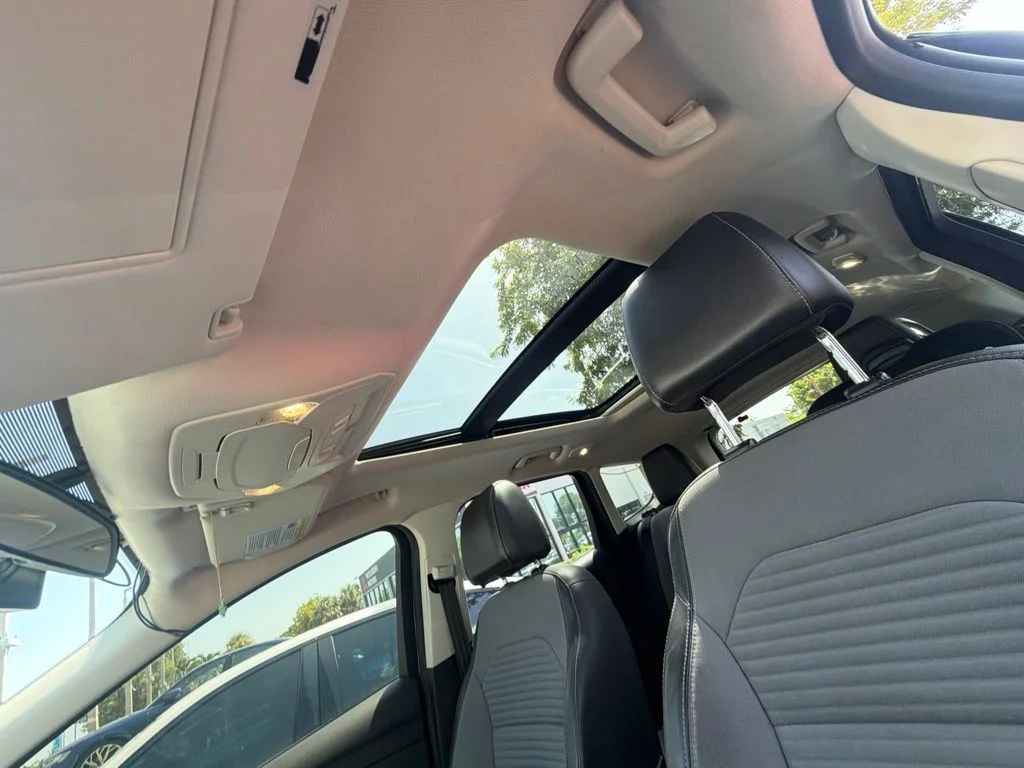 Used 2017 Gray Ford SE image 2