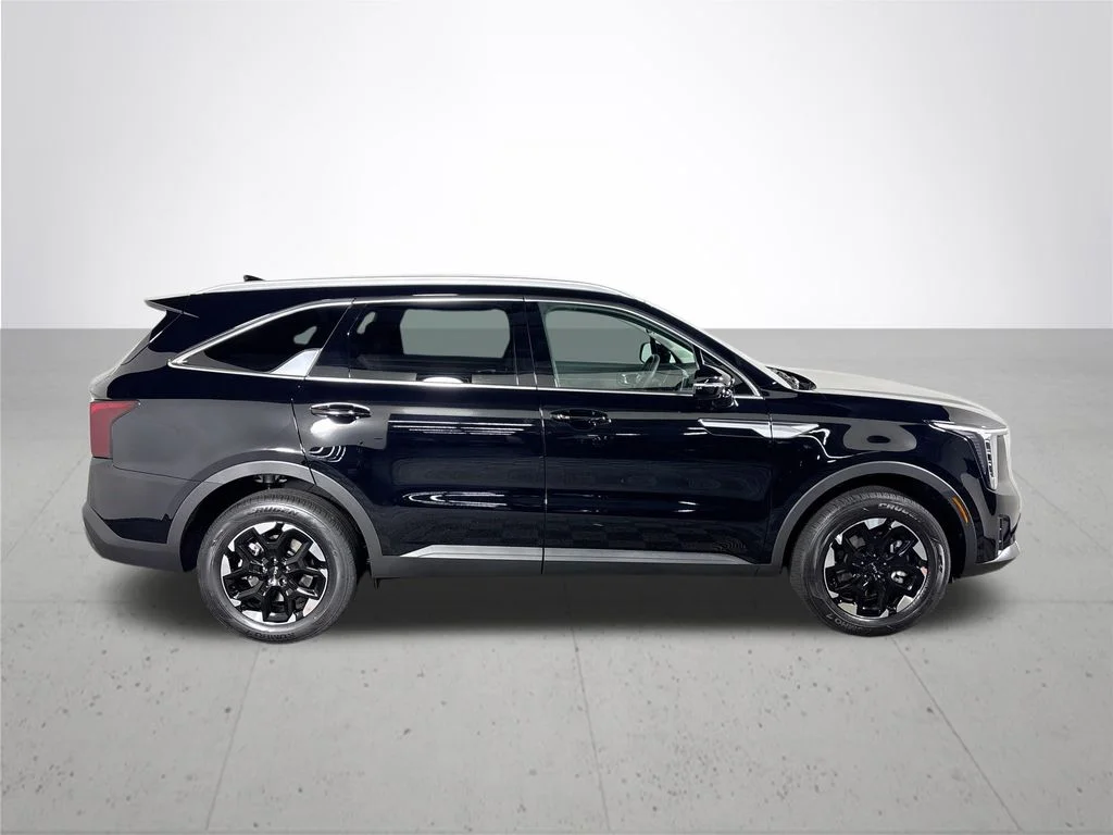 New 2026 Ebony Black Kia S image 5
