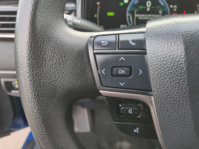 Used 2025 Blue Toyota LE image 19