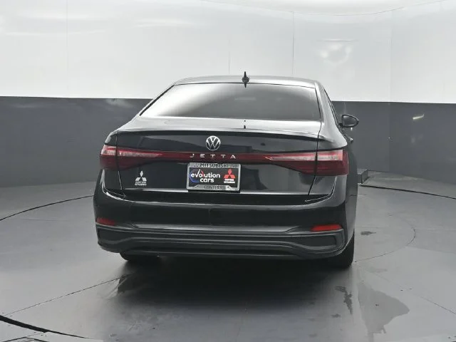Used 2025 Black Volkswagen 1.5T S image 23
