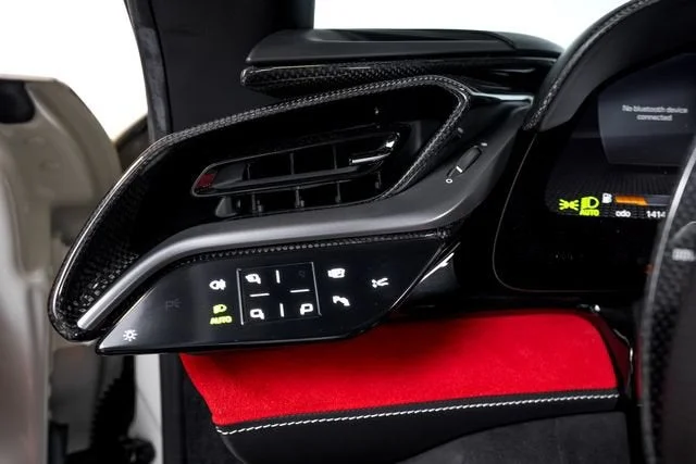 Used 2023 Bianco Avus Ferrari  image 44