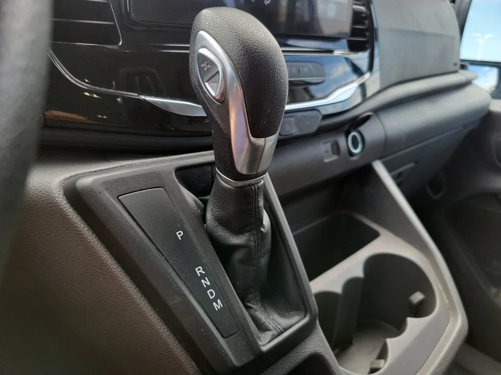 2024 Ford Transit Passenger Van XL - Photo 16