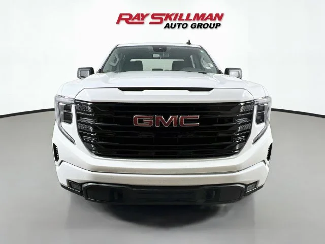 Used 2024 White GMC Elevation image 2