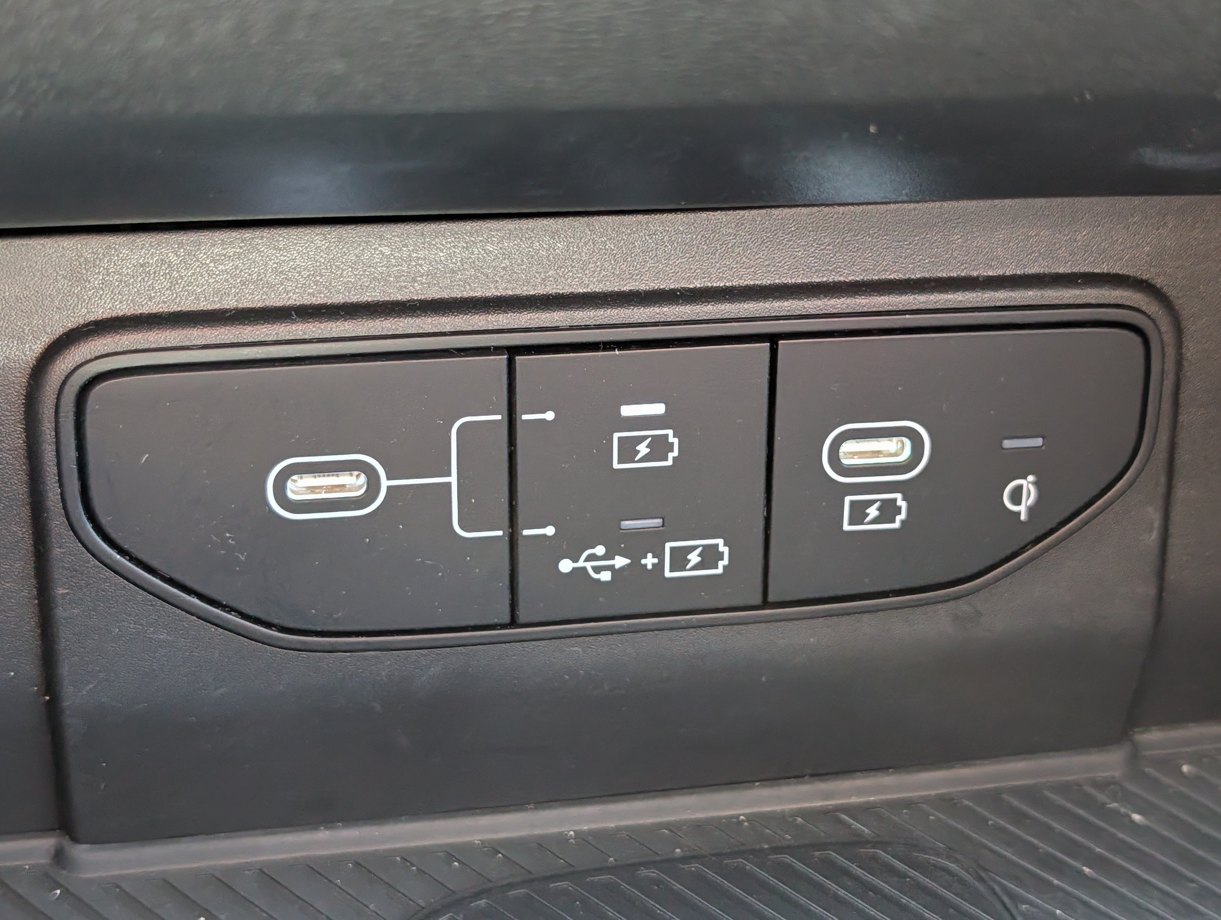 Used 2026 Panthera Metal Gray Kia EX image 33