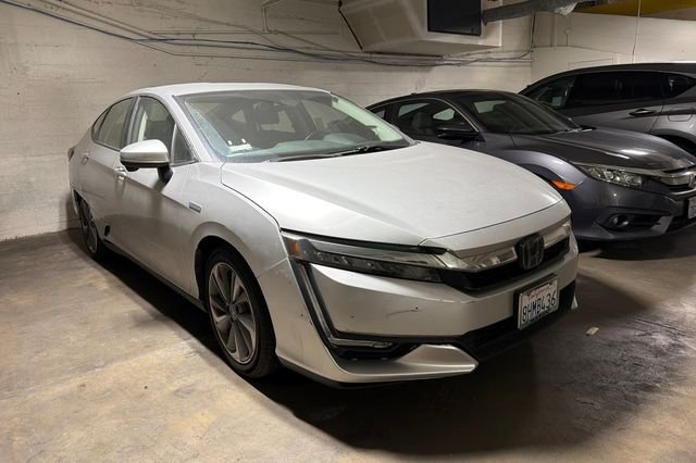 Used 2018 Honda Clarity Touring with VIN JHMZC5F35JC021521 for sale in San Francisco, CA