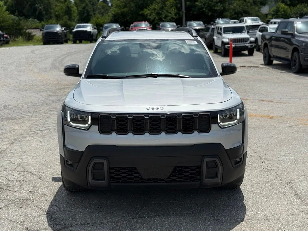 New 2026 Silver Zynith Clearcoat Jeep Limited image 3