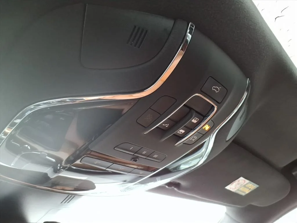 Used 2020 Black Maserati S Q4 image 21