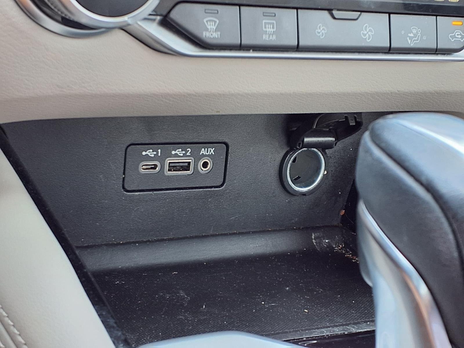 Used 2020 Pearl White Tricoat Nissan 2.0 Platinum image 6