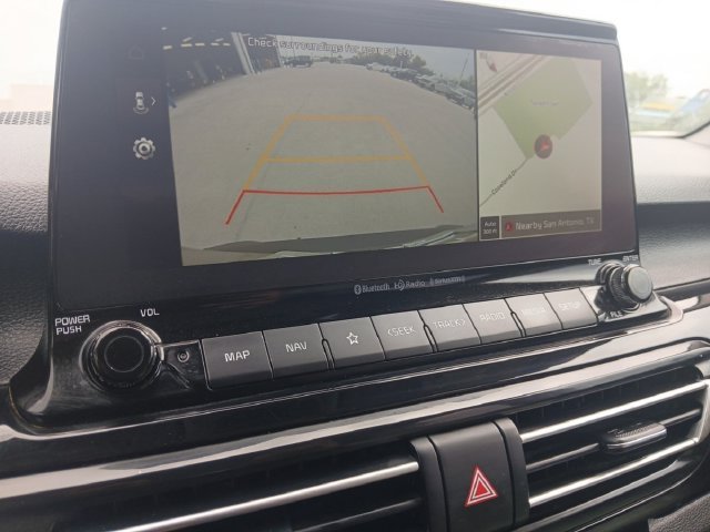 Used 2023 Gravity Gray Kia EX image 10