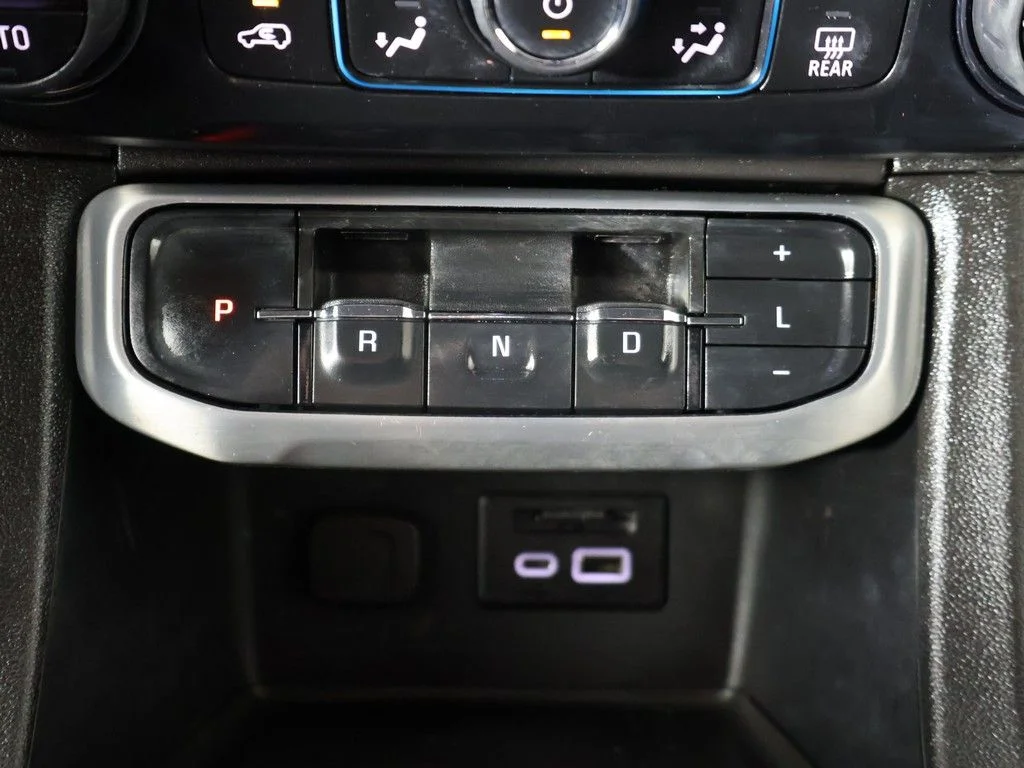 Used 2023 Black GMC SLE image 52