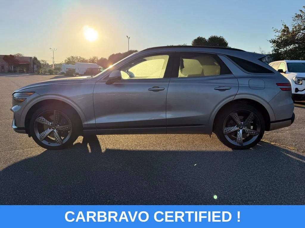 Used 2023 Silver Genesis 3.5T Sport image 7
