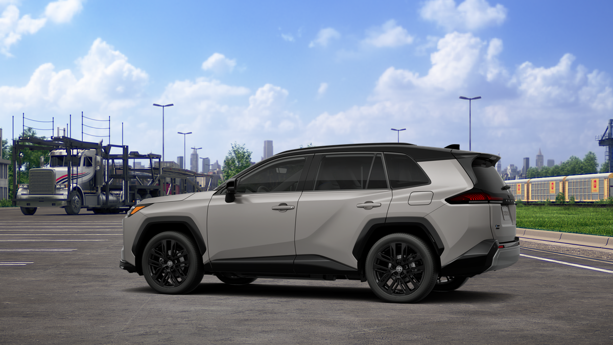 New 2026 Meteor Shower with Midnight Black Metallic roof Toyota XSE image 5