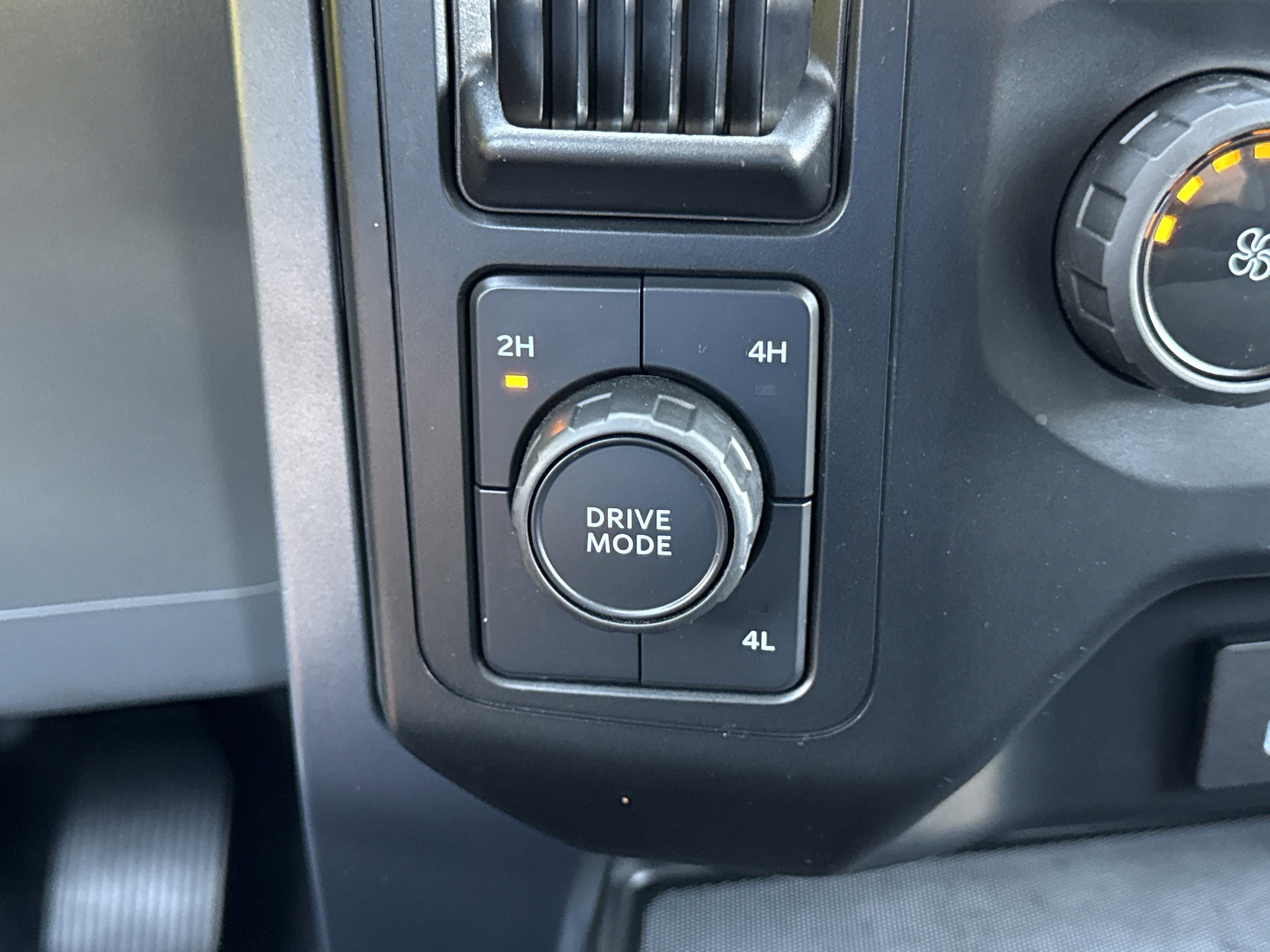 2023 Ford F-150 XLT - Photo 26