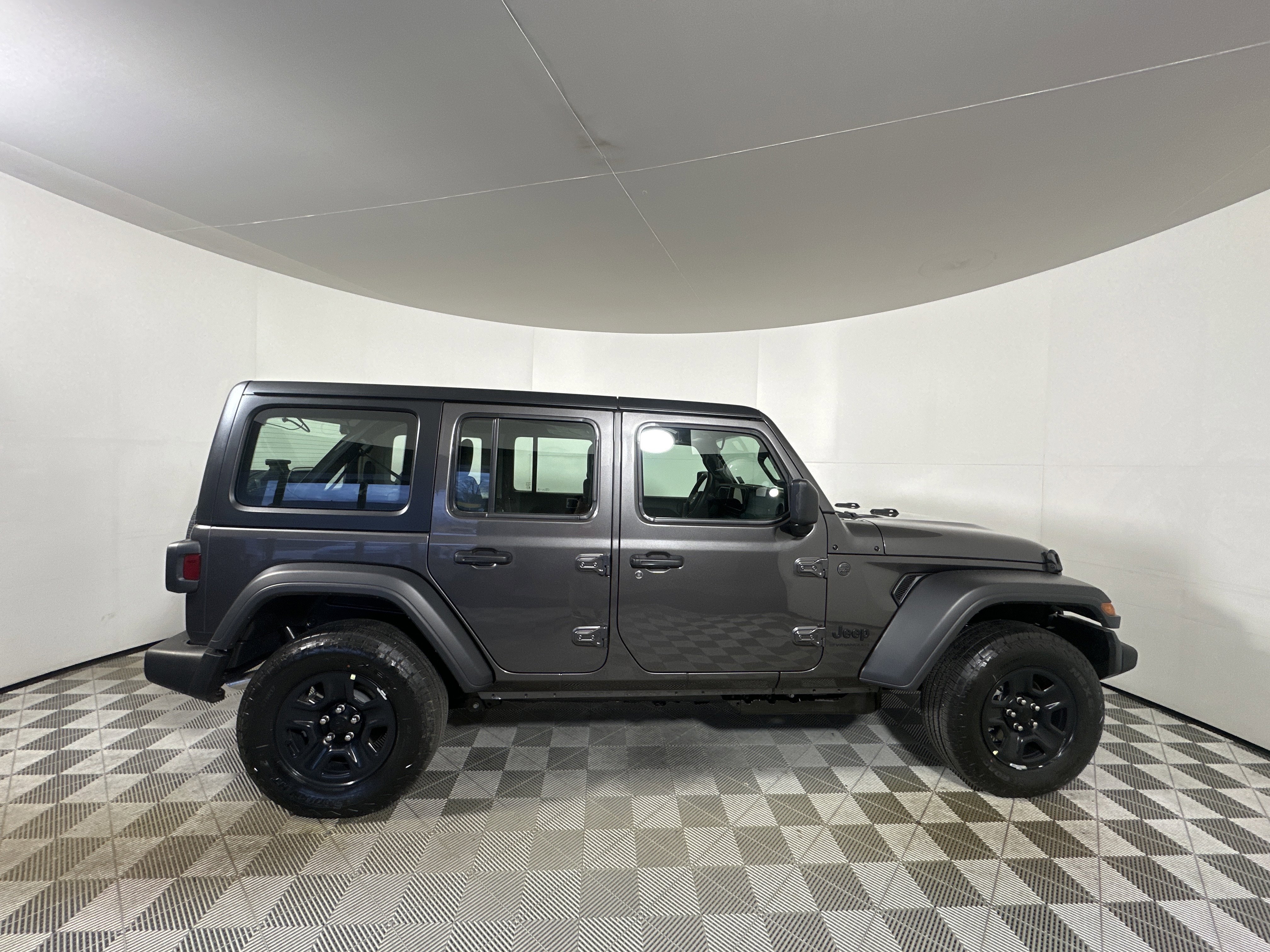 New 2026 Granite Crystal Metallic Clear-Coat Exterior Paint Jeep Sport image 8