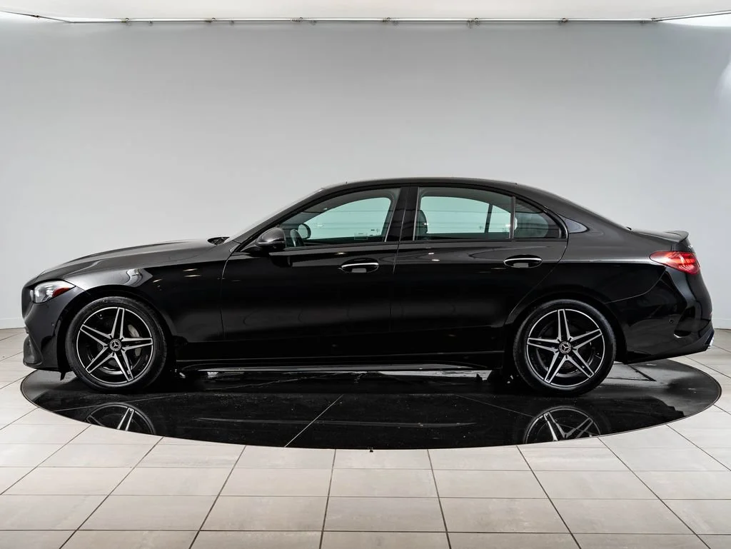 Used 2022 Black Mercedes-Benz C 300 image 5