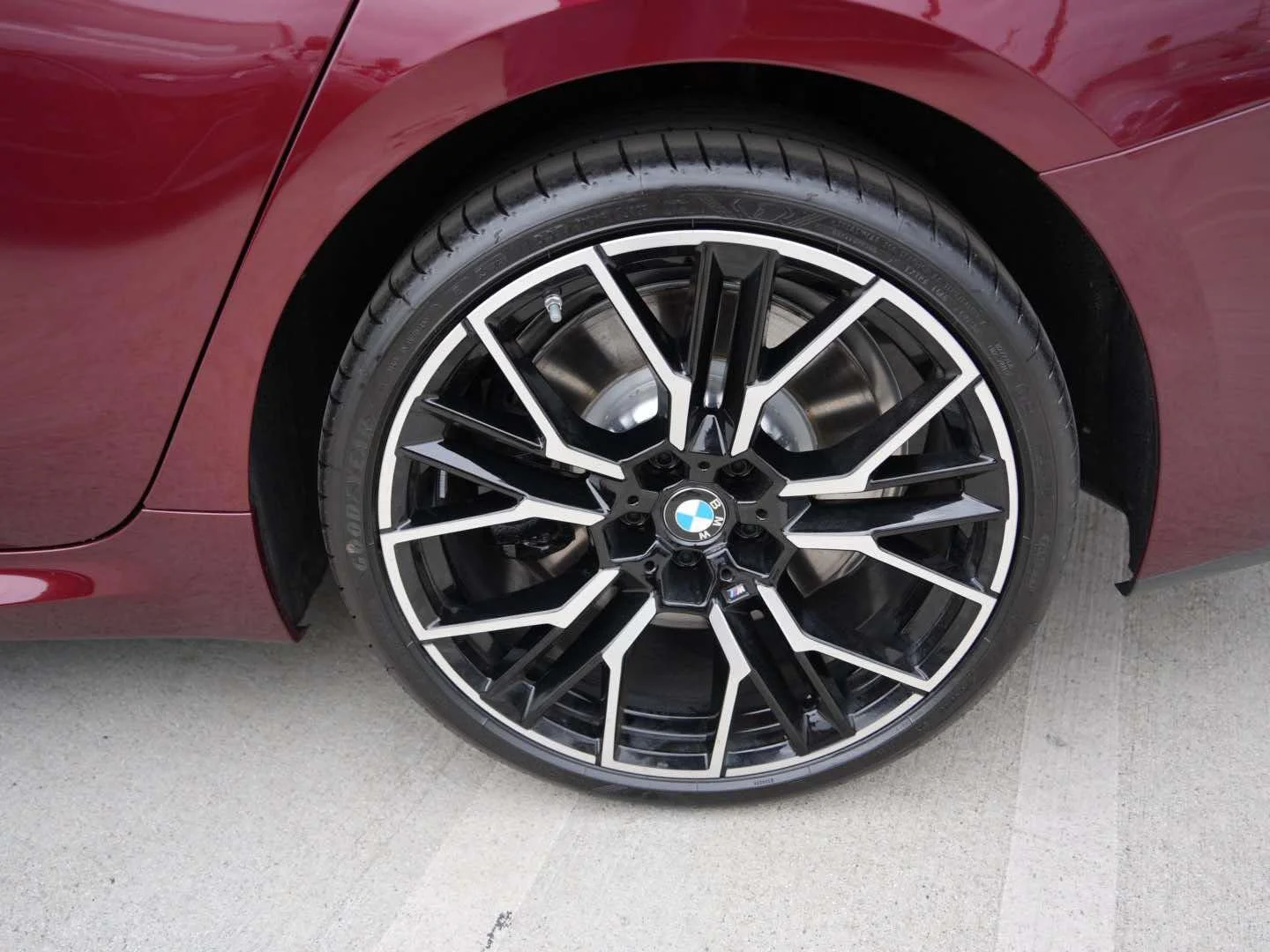 New 2026 Aventurin Red Metallic BMW 840i image 6