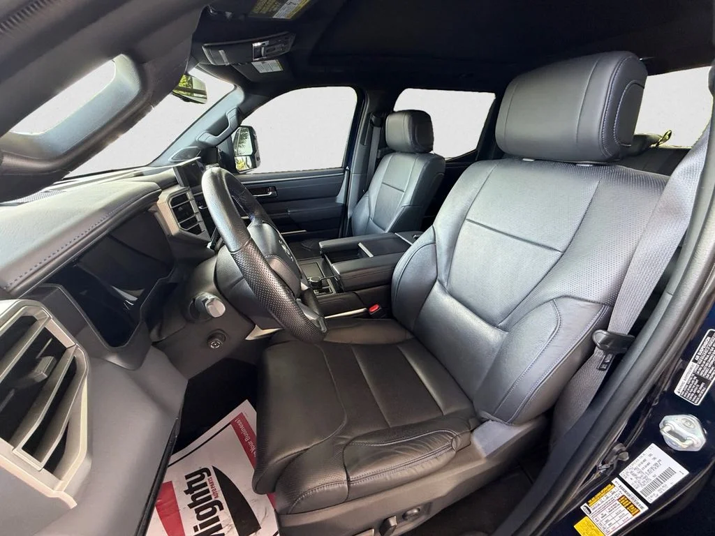Used 2023  Toyota Platinum image 4