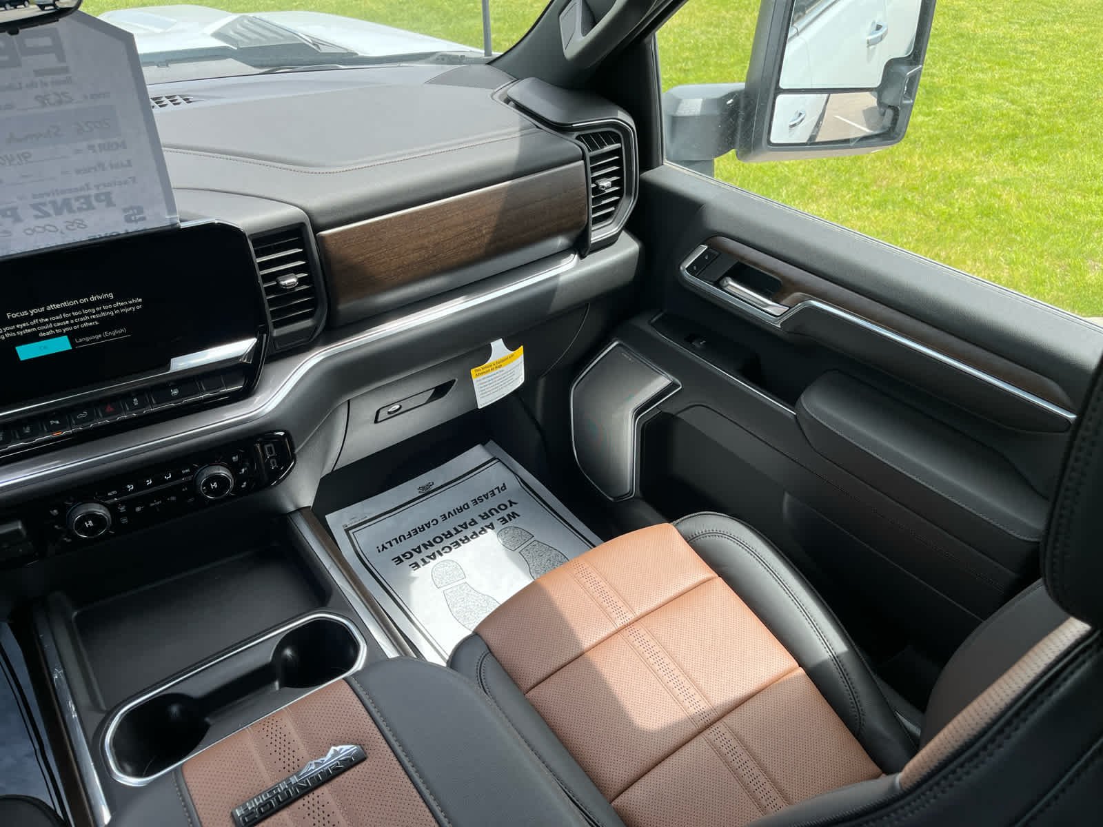 2026 Chevrolet Silverado 3500 HD High Country - Photo 37