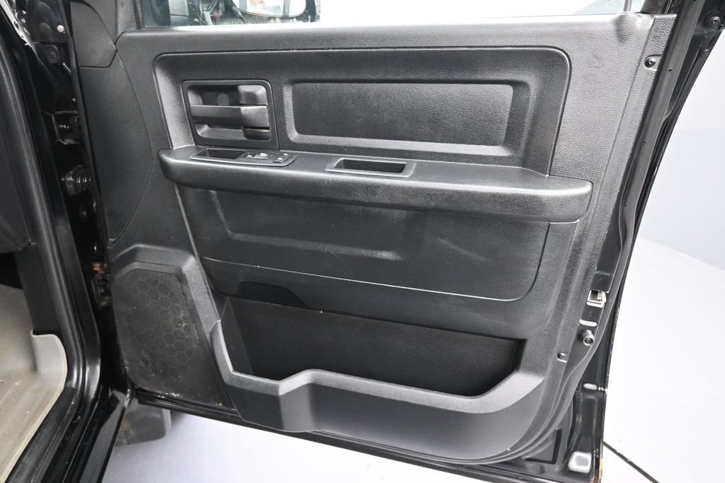 Used 2014 Black Clearcoat Ram Express image 17