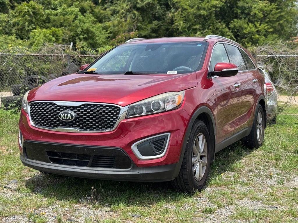 Used 2018 Red Kia LX image 4
