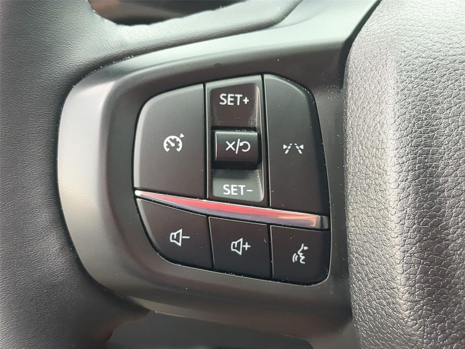 Used 2025 Shadow Black Ford XLT image 19