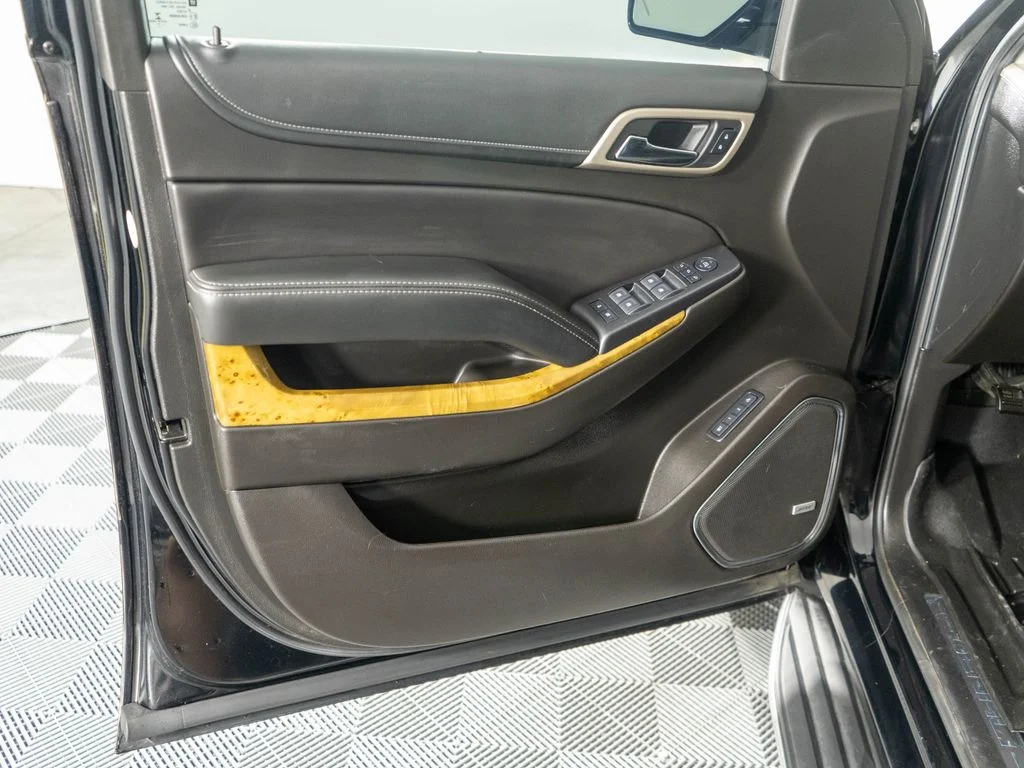 Used 2017 Black GMC Denali image 26