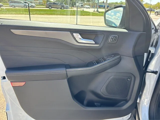 New 2026 Space Silver Metallic Ford Active® image 41