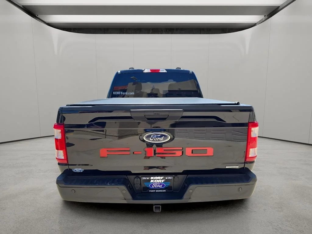 Used 2022 Black Ford  image 4
