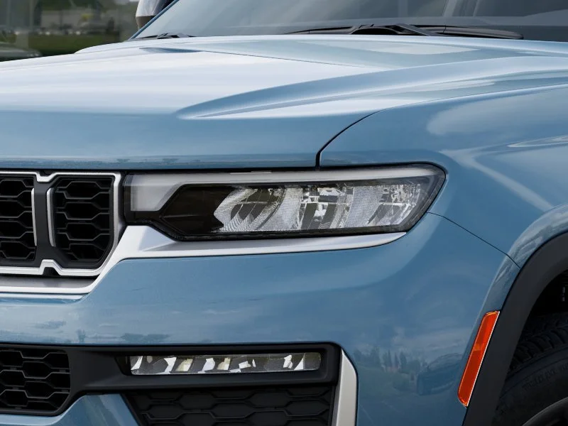 New 2027 Steel Blue Paint Jeep Limited image 10
