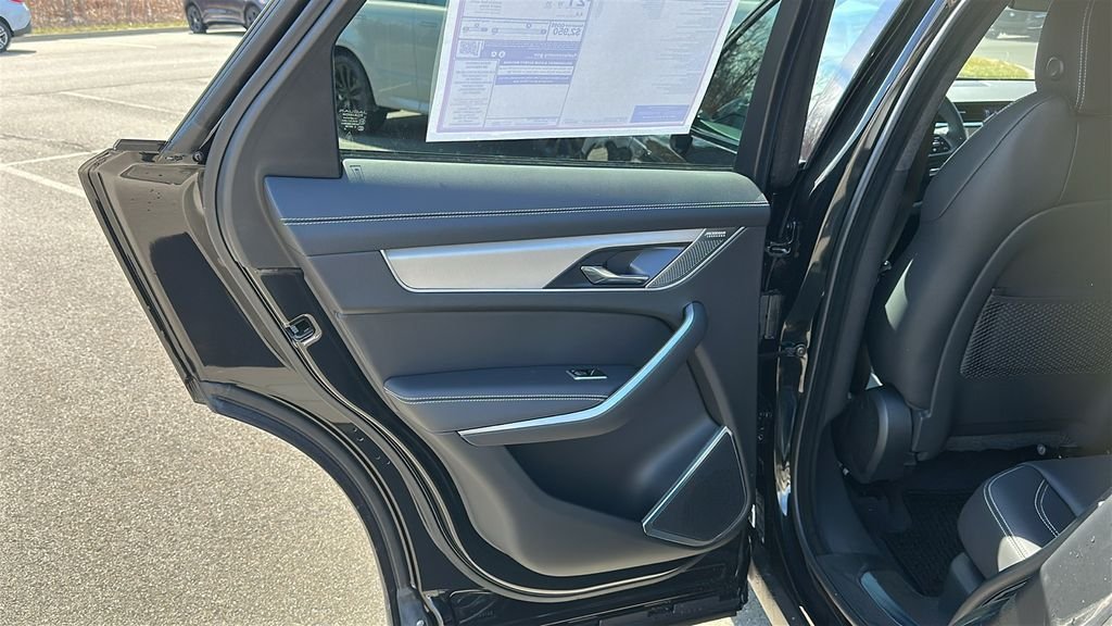 2026 Jaguar F-Pace R-Dynamic S - Photo 19