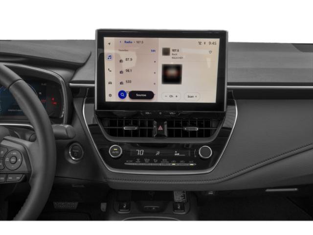 Used 2025 Ice Toyota LE image 9