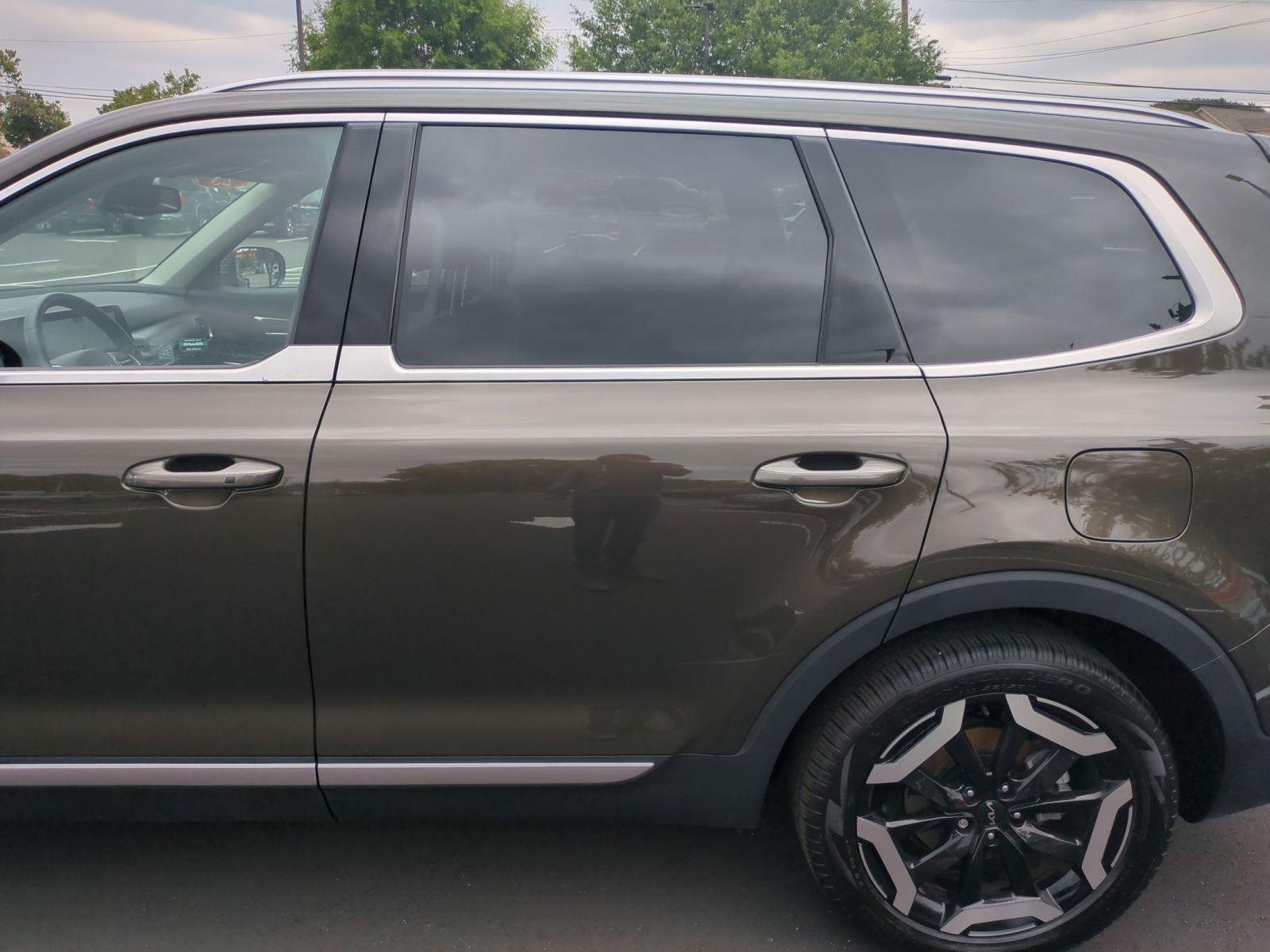 Used 2025 Dark Moss Kia EX image 44
