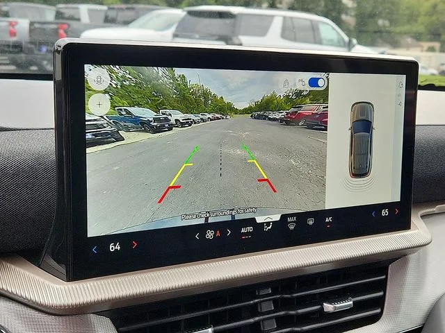 2026 Ford Explorer Active - Photo 17