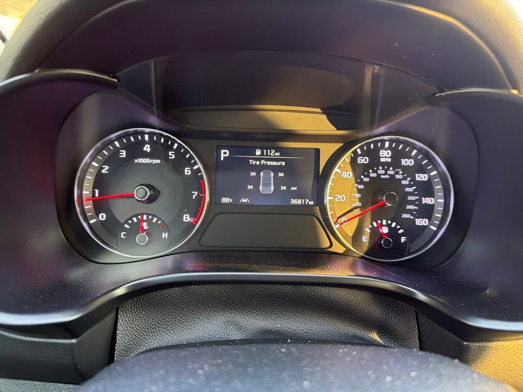 Used 2024 Snow White Pearl Kia GT image 2