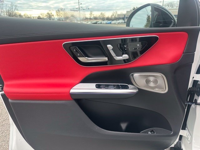 New 2026 Polar White Mercedes-Benz GLC 300 image 48