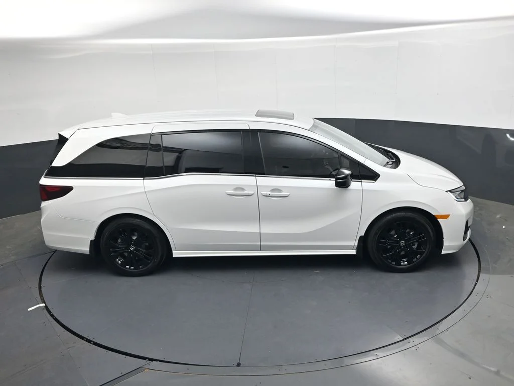 New 2026 Platinum White Pearl Honda Sport-L image 25