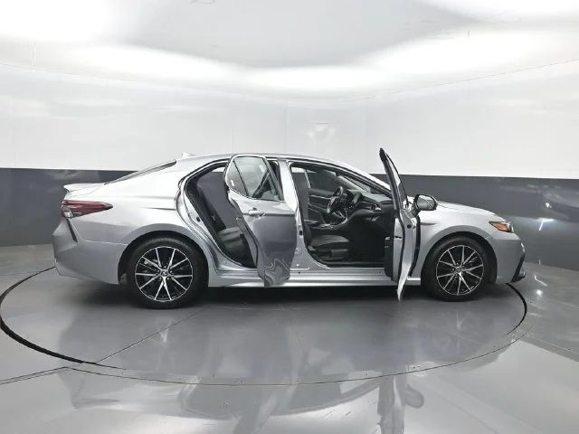 Used 2022 Silver Toyota SE image 37
