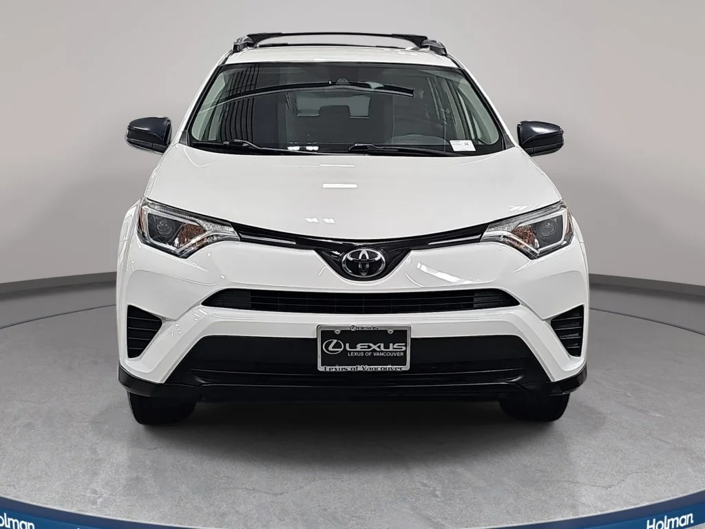 Used 2017 White Toyota LE image 3